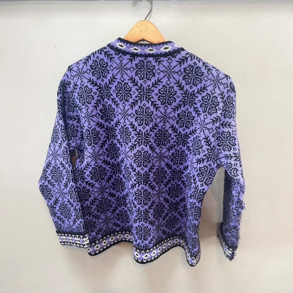 L.L. Bean Womens 100% Merino Wool Cardigan Sweater Nordic Metal Buttons Size S - Picture 4 of 5